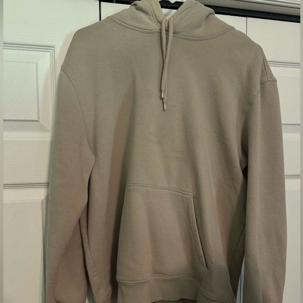 H&M tan hoodie